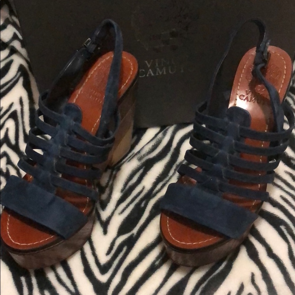 Vince Camuto platform 5” heels